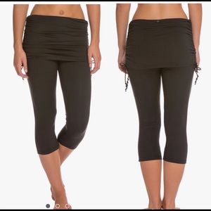 PraNa Cassidy Yoga Capris skirt legging